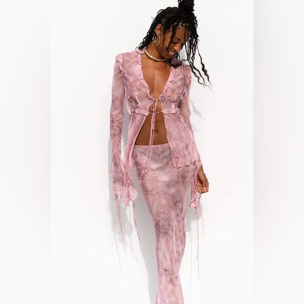 Ray & Boa cobra blouse and skirt set in pink XS